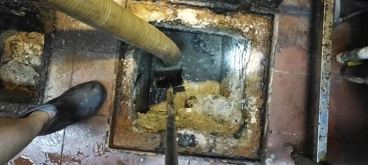 德阳污水池清理一般都有毒气，怎么预防中毒呢？